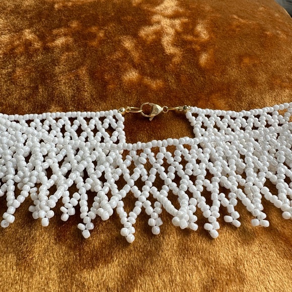 Beaded Chocker Necklace - Picture 4 of 5